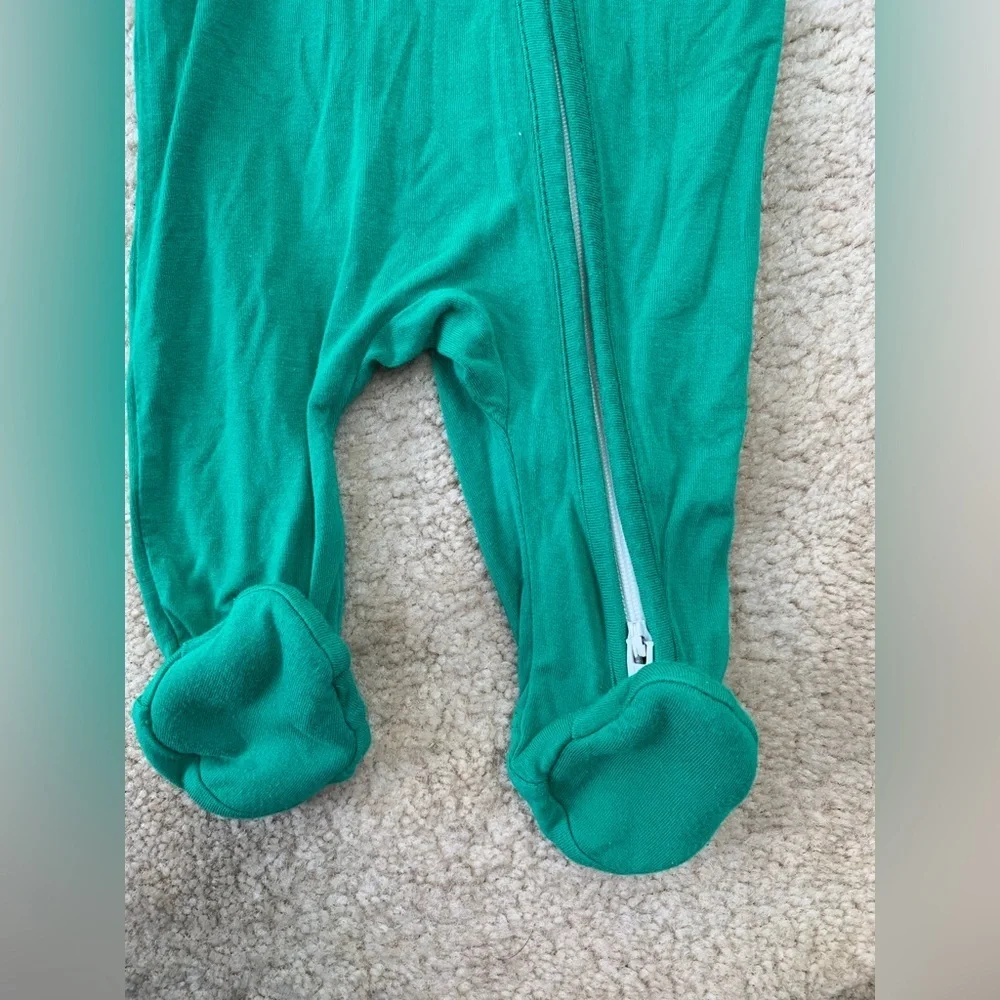 Angel Dear Size 0-3 Months Emerald Green Bamboo Zip Footie Sleeper Pajamas